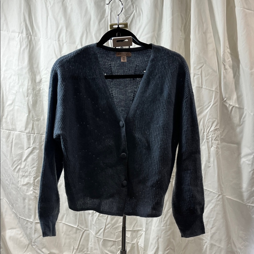 Women's blue-gray V-Neck Button Cardigan Sweater